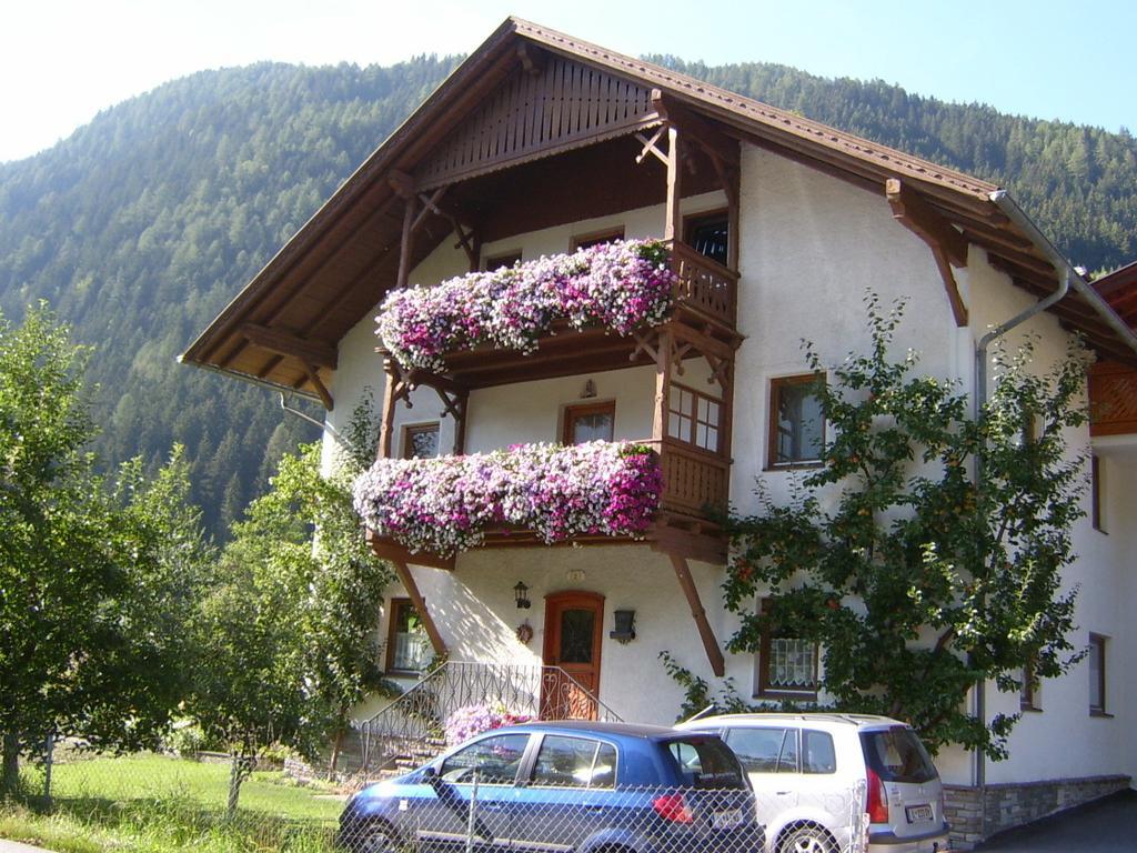 Haus Ruetzbach Neustift im Stubaital Exterior foto